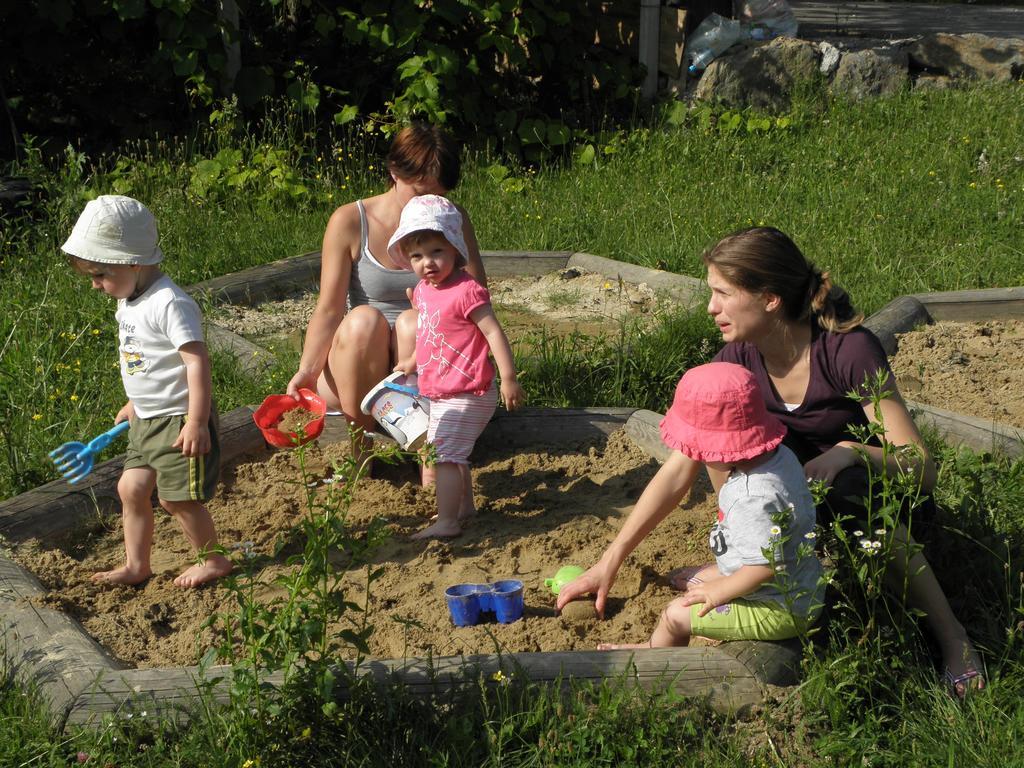 Apartmán Turisticna Kmetija Cebelji Gradic Rogašovci Exteriér fotografie